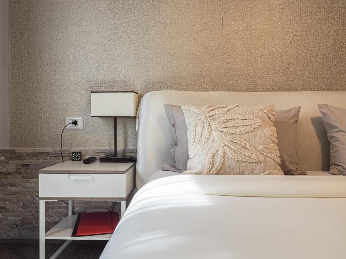 For You Apartments Gold & Silver Sibiu Exterior photo